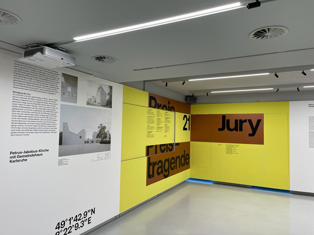 bedruckte Tapeten für den Ausstellungsraum Bund Deutscher Architekten